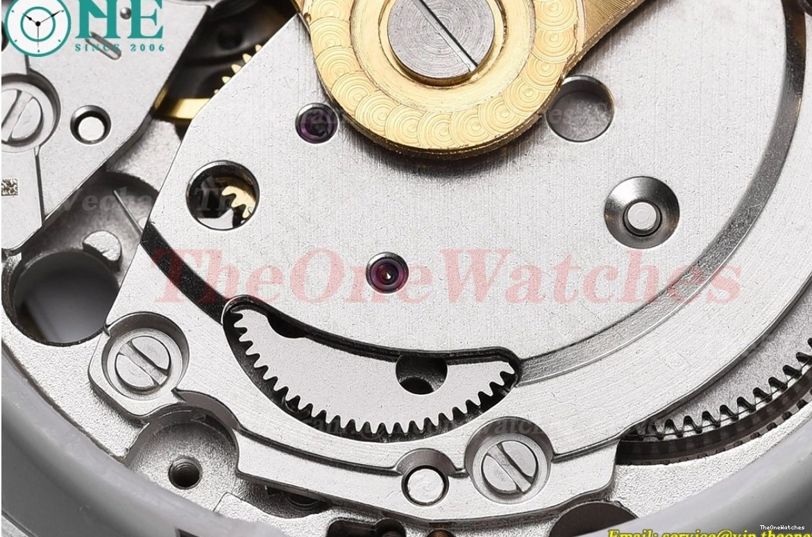 MY8215 SS White Dial GDF 5711 40mm SS Nautilus 0309